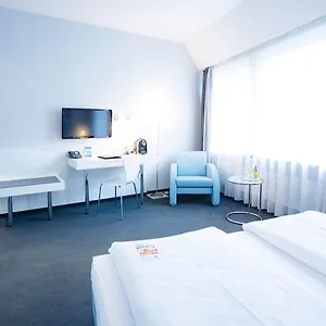 Garner - Checkpoint Charlie By Ihg **** Berlin