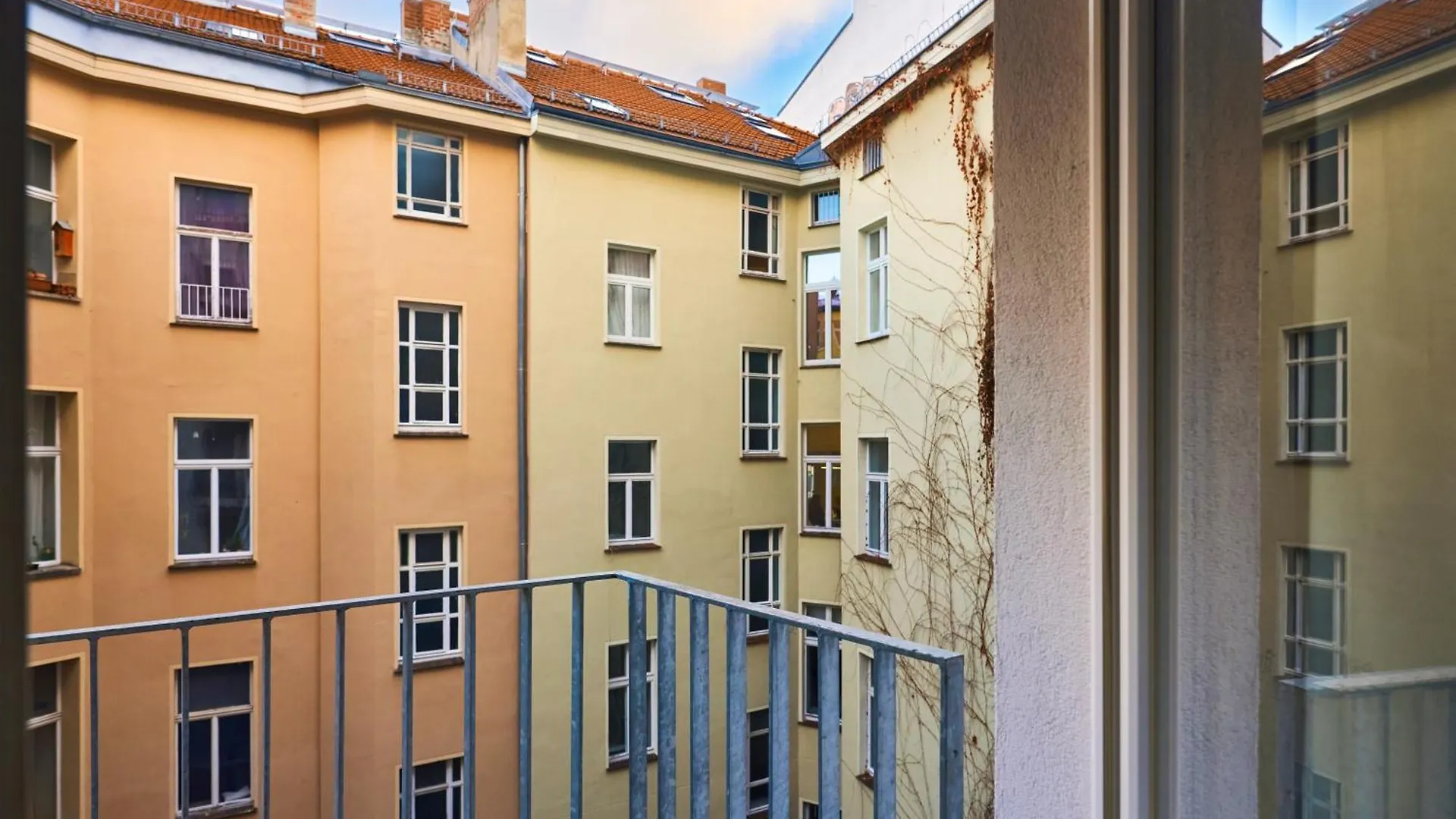 Numa Berlin Torstrasse Aparthotel